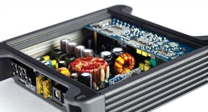 Choose a car audio amplifier for speakers