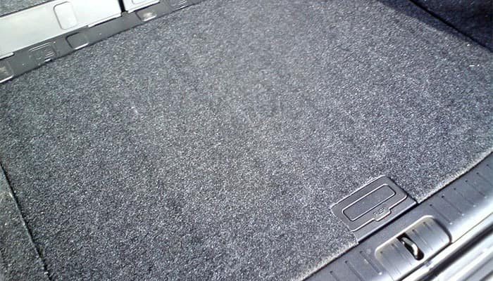 Car carpet: types, characteristics, applications