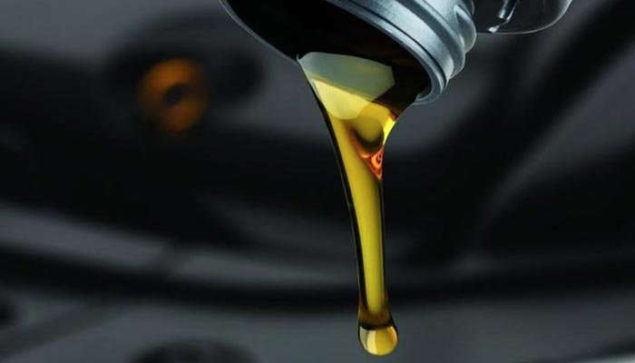 Як самому перевірити якість масла у двигуні?