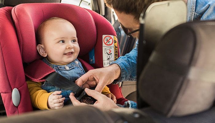 Как найти самое безопасное место в автомобиле для ребенка?