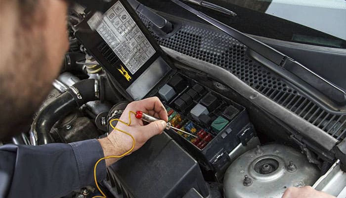 Как найти утечку тока в бортовой электросети автомобиля?