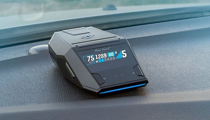 What kind of radar detector to select the city and travel in 2020 year? 