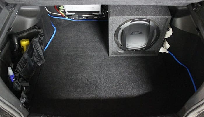  Problems in the automotive acoustics, caused by a malfunction of the amplifier