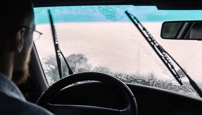 Five interesting facts on car windshield wipers 
