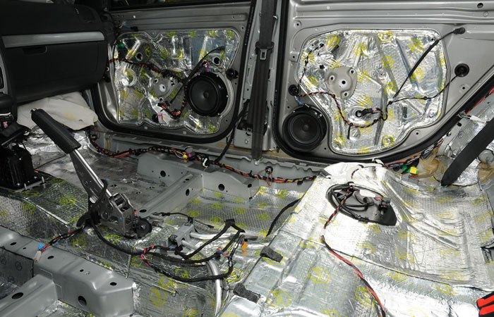 Vibration Damping in Cars: What It Is and Why Soundproofing Needs It