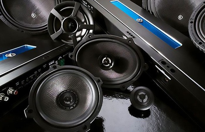 The meaning of the number of bands in a car speaker system