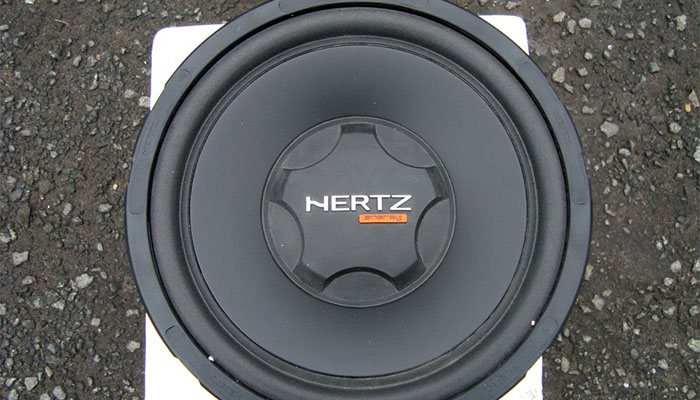 Hertz ES 300.5 Energy.5 Subwoofer With Dynamic Bass 