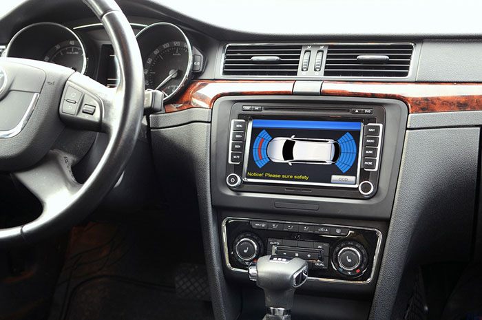 How to choose a car stereo? Separate the main thing from a minor
