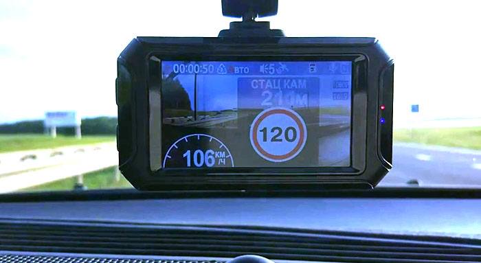 What are the advantages of using radar detectors with a GPS logger?