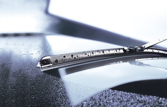 Secrets of the perfect functioning of the wiper blades in the winter time
