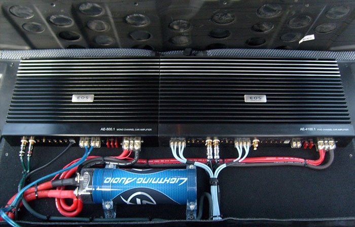 Features of the installation of car audio amplifier