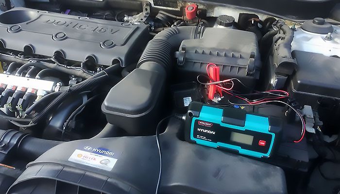 Types of chargers for a car battery