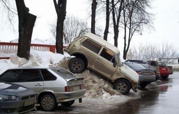 Три фатальные ошибки зимнего вождения Три фатальные ошибки зимнего вождения