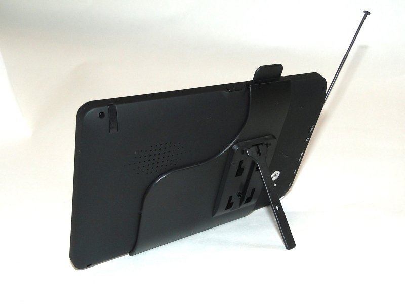 Новая модель GPS навигатора Dixon i700TVBTHD — экран 7" Новая модель GPS навигатора Dixon i700TVBTHD — экран 7"