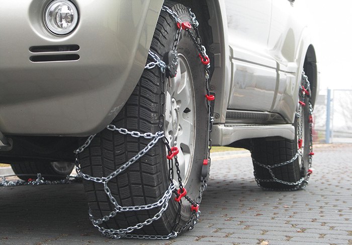 Tensioned chains