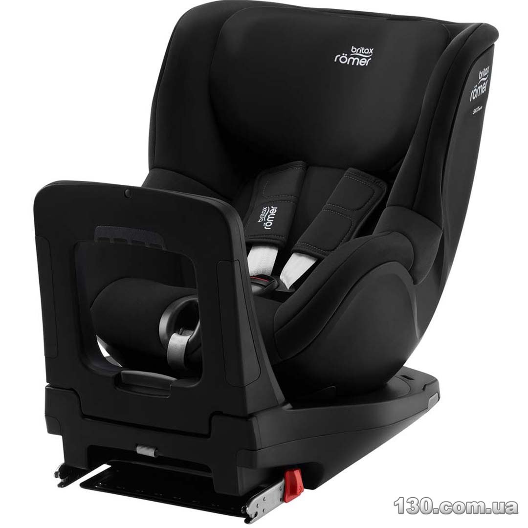 BritaxRomer DualFix M iSIZE V22 Space Black — child car seat with